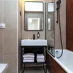 Kyriad Centre Hotel