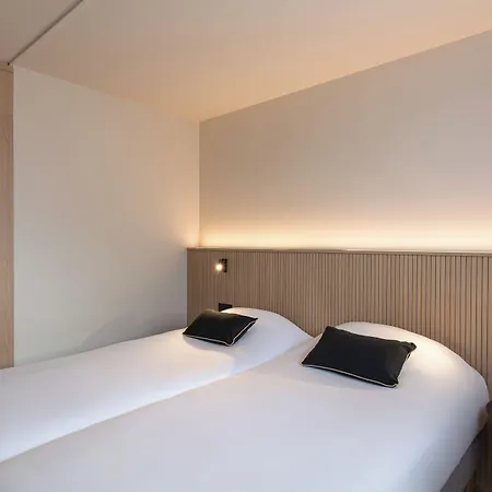 Готель Grand De La Seine 4*
