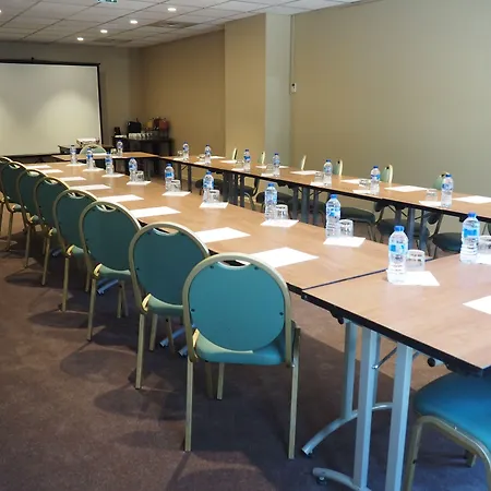 Grand De La Seine Hotel 4*