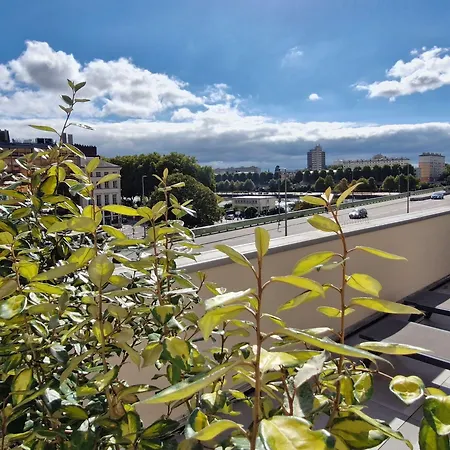 Готель Grand De La Seine 4*