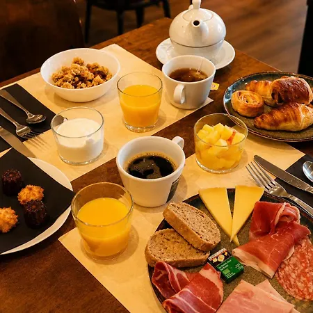 Hotel Grand De La Seine 4*