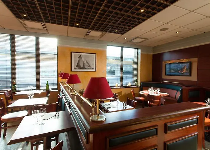 酒店 Grand De La Seine 4*