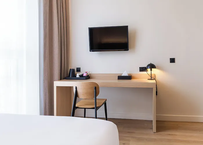 Grand De La Seine Otel